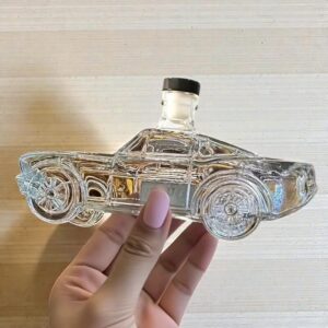 Szklany uchwyt na napoje-samochód